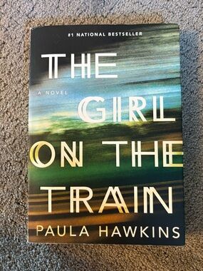 3/$25 The Girl on the Train by Paula Hawkins - Paperback Novel Book